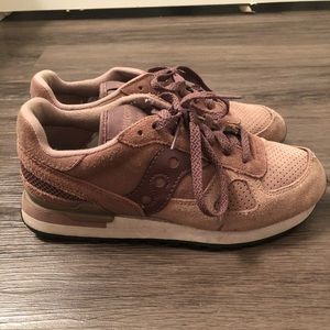 🌻 Bundle Sale 🌻 Saucony Shadow Shoes Pink Suede